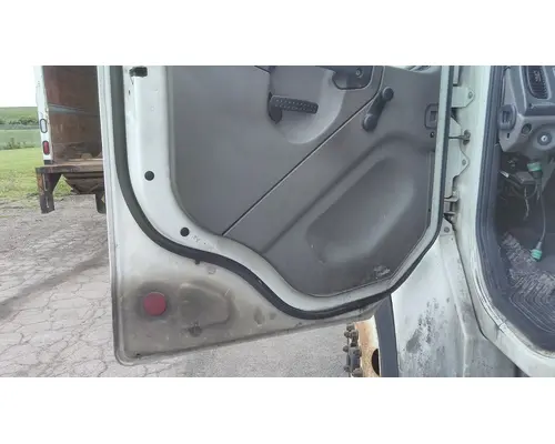 FREIGHTLINER M2 106 2002-2014 DOOR ASSEMBLY, FRONT