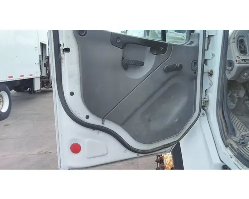 FREIGHTLINER M2 106 2002-2014 DOOR ASSEMBLY, FRONT