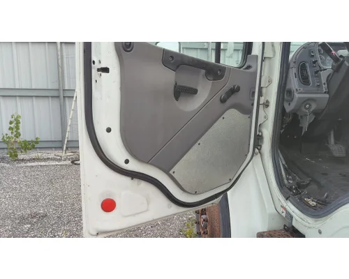 FREIGHTLINER M2 106 2002-2014 DOOR ASSEMBLY, FRONT