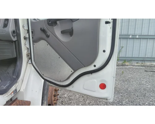 FREIGHTLINER M2 106 2002-2014 DOOR ASSEMBLY, FRONT