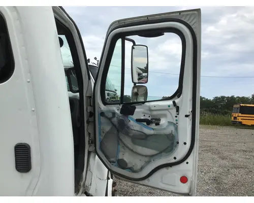 FREIGHTLINER M2 106 2002-2014 DOOR ASSEMBLY, FRONT