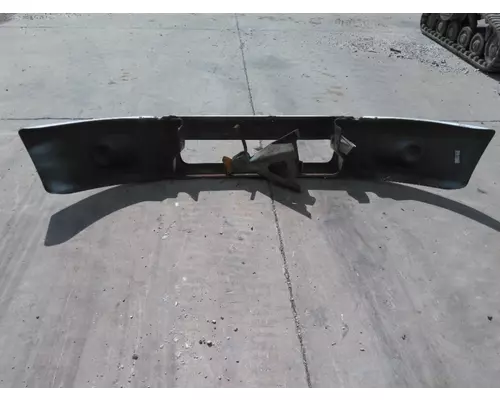 FREIGHTLINER M2 106 2003-2007 BUMPER ASSEMBLY, FRONT