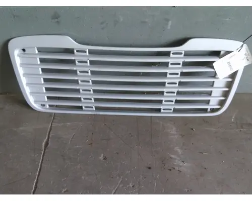 FREIGHTLINER M2 106 2003-2023 GRILLE
