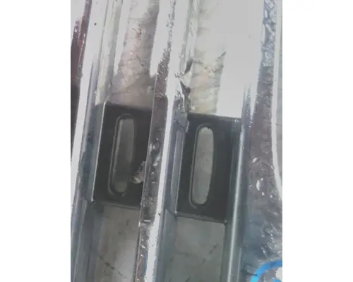 FREIGHTLINER M2 106 2008-2024 GRILLE