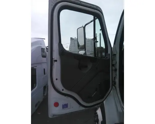 FREIGHTLINER M2 106 2014-2023 DOOR ASSEMBLY, FRONT