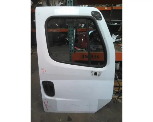 FREIGHTLINER M2 106 2014-2023 DOOR ASSEMBLY, FRONT
