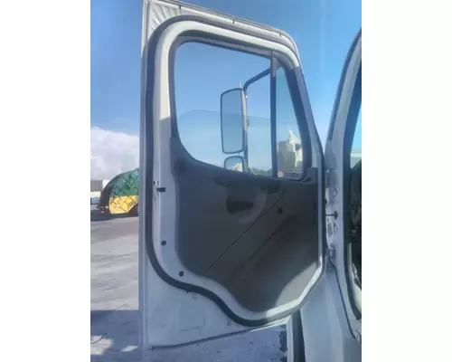 FREIGHTLINER M2 106 2014-2023 DOOR ASSEMBLY, FRONT
