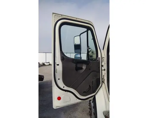 FREIGHTLINER M2 106 2014-2023 DOOR ASSEMBLY, FRONT
