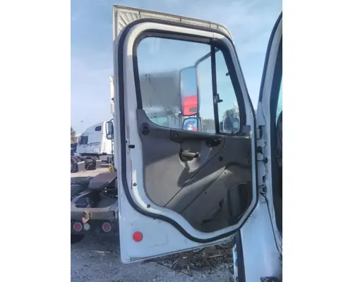 FREIGHTLINER M2 106 2014-2023 DOOR ASSEMBLY, FRONT
