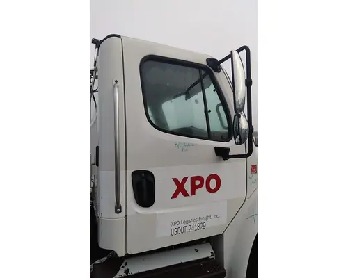 FREIGHTLINER M2 106 2014-2023 DOOR ASSEMBLY, FRONT