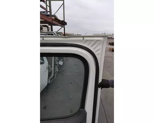 FREIGHTLINER M2 106 2014-2023 DOOR ASSEMBLY, FRONT