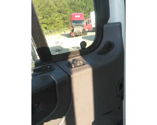 FREIGHTLINER M2 106 2014-2023 DOOR ASSEMBLY, FRONT