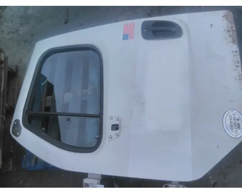 FREIGHTLINER M2 106 2014-2023 DOOR ASSEMBLY, FRONT