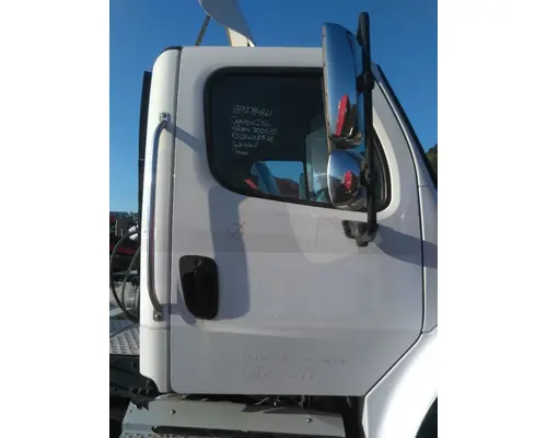 FREIGHTLINER M2 106 2014-2023 DOOR ASSEMBLY, FRONT