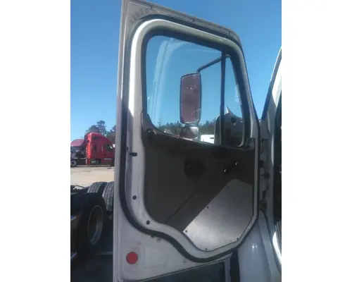 FREIGHTLINER M2 106 2014-2023 DOOR ASSEMBLY, FRONT