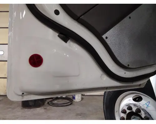 FREIGHTLINER M2 106 2014-2023 DOOR ASSEMBLY, FRONT