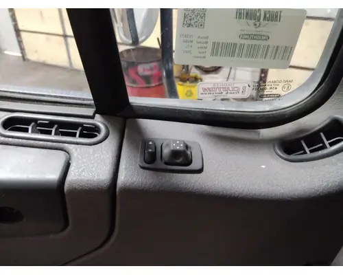 FREIGHTLINER M2 106 2014-2023 DOOR ASSEMBLY, FRONT