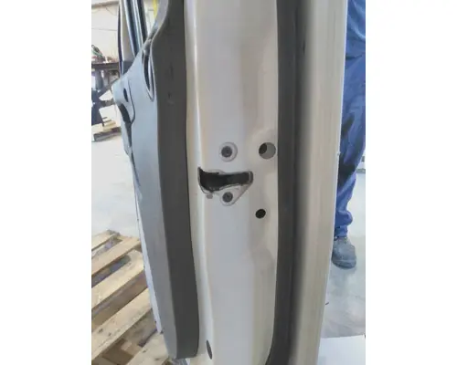 FREIGHTLINER M2 106 2014-2023 DOOR ASSEMBLY, FRONT