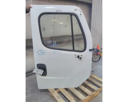 FREIGHTLINER M2 106 2014-2023 DOOR ASSEMBLY, FRONT