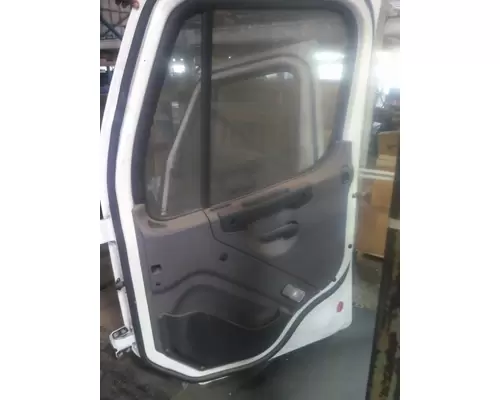FREIGHTLINER M2 106 2014-2023 DOOR ASSEMBLY, FRONT