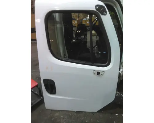 FREIGHTLINER M2 106 2014-2023 DOOR ASSEMBLY, FRONT