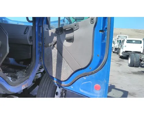 FREIGHTLINER M2 106 2014-2023 DOOR ASSEMBLY, FRONT