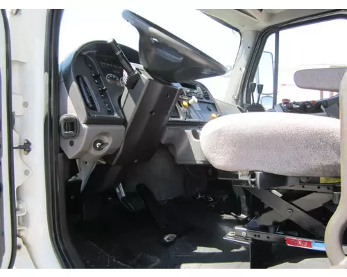 FREIGHTLINER M2 106 Heavy Duty Vehicle For Sale