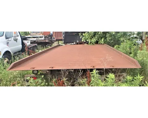 FREIGHTLINER M2 106 MEDIUM DUTY Body - Bed