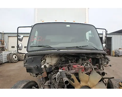 FREIGHTLINER M2 106 MEDIUM DUTY Cab