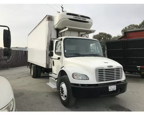 FREIGHTLINER M2 106 MEDIUM DUTY Complete Vehicle