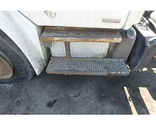 FREIGHTLINER M2 106 MEDIUM DUTY Fuel Tank