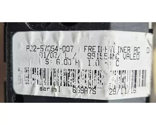 FREIGHTLINER M2 106 MEDIUM DUTY Temperature Control
