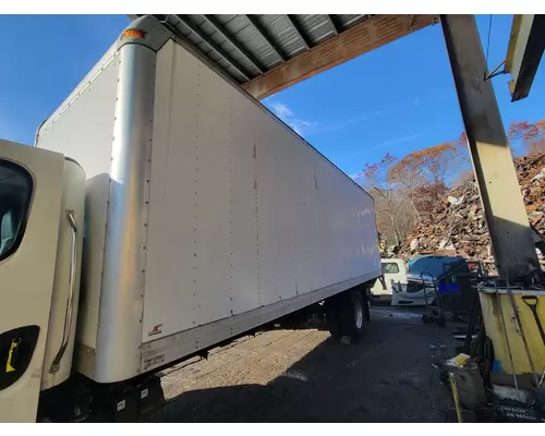 FREIGHTLINER M2 106 Medium Duty BoxBed