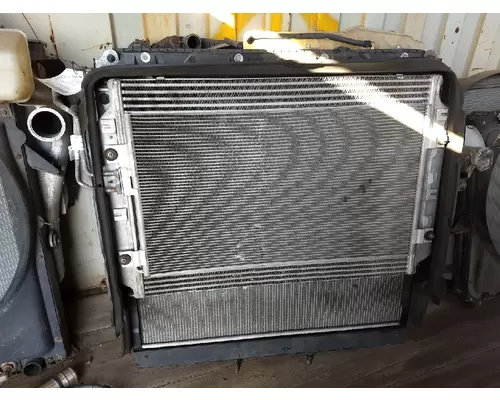 FREIGHTLINER M2 106 Medium Duty Radiator