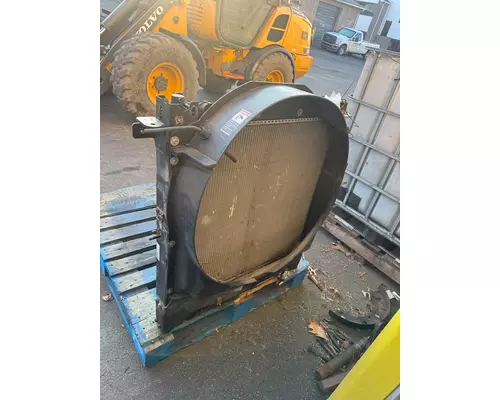 FREIGHTLINER M2 106 Medium Duty Radiator