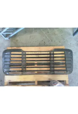 FREIGHTLINER M2 106 PLUS GRILLE