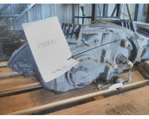 FREIGHTLINER M2 106 PLUS HEADLAMP ASSEMBLY