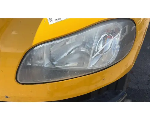 FREIGHTLINER M2 106 PLUS HEADLAMP ASSEMBLY