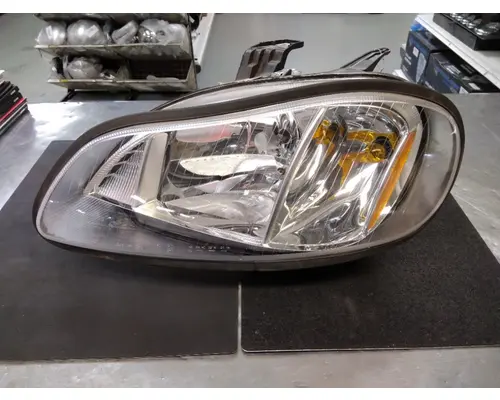 FREIGHTLINER M2 106 PLUS HEADLAMP ASSEMBLY