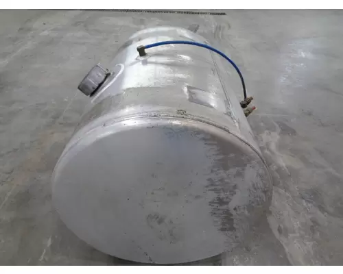 FREIGHTLINER M2 106V FUEL TANK