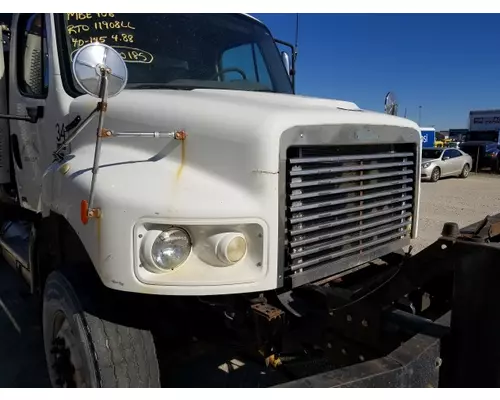 FREIGHTLINER M2 106V HOOD