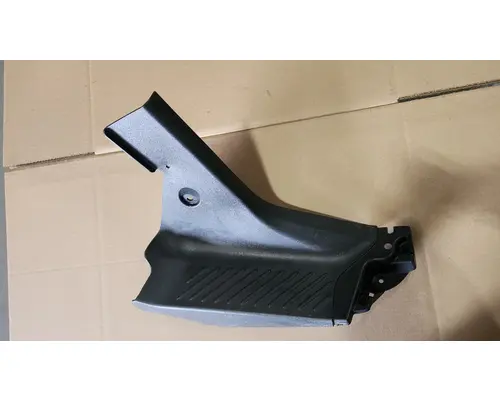 FREIGHTLINER M2-106 126 Interior Kick Panels