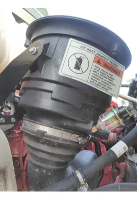 FREIGHTLINER M2 106 AIR CLEANER