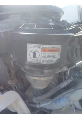 FREIGHTLINER M2 106 AIR CLEANER