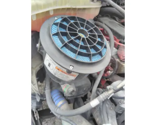 FREIGHTLINER M2 106 AIR CLEANER