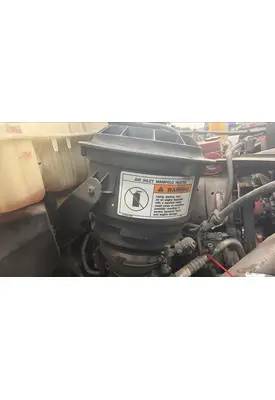 FREIGHTLINER M2 106 AIR CLEANER