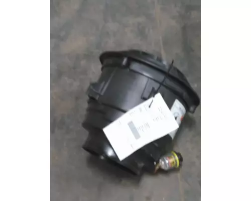 FREIGHTLINER M2 106 AIR CLEANER