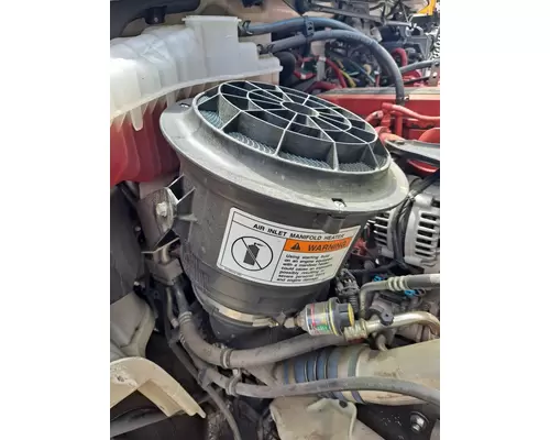 FREIGHTLINER M2 106 AIR CLEANER