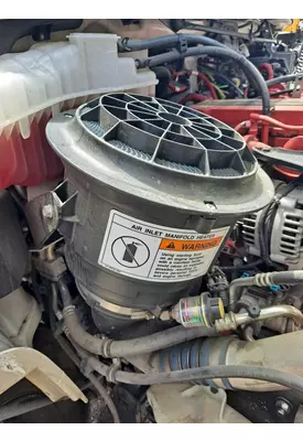 FREIGHTLINER M2 106 AIR CLEANER