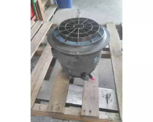 FREIGHTLINER M2 106 AIR CLEANER